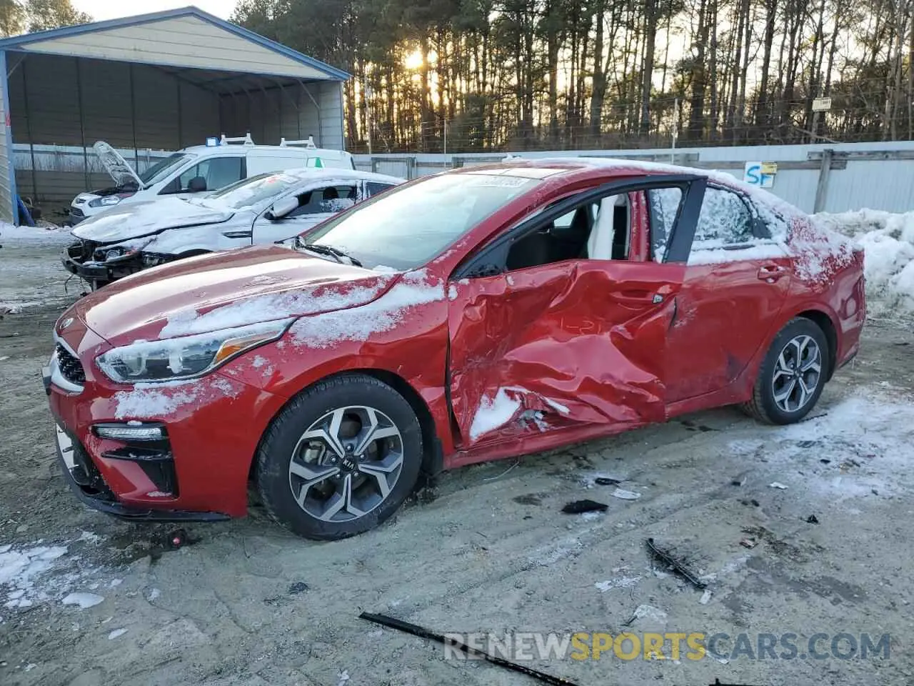 1 Photograph of a damaged car 3KPF24AD4ME307293 KIA FORTE 2021