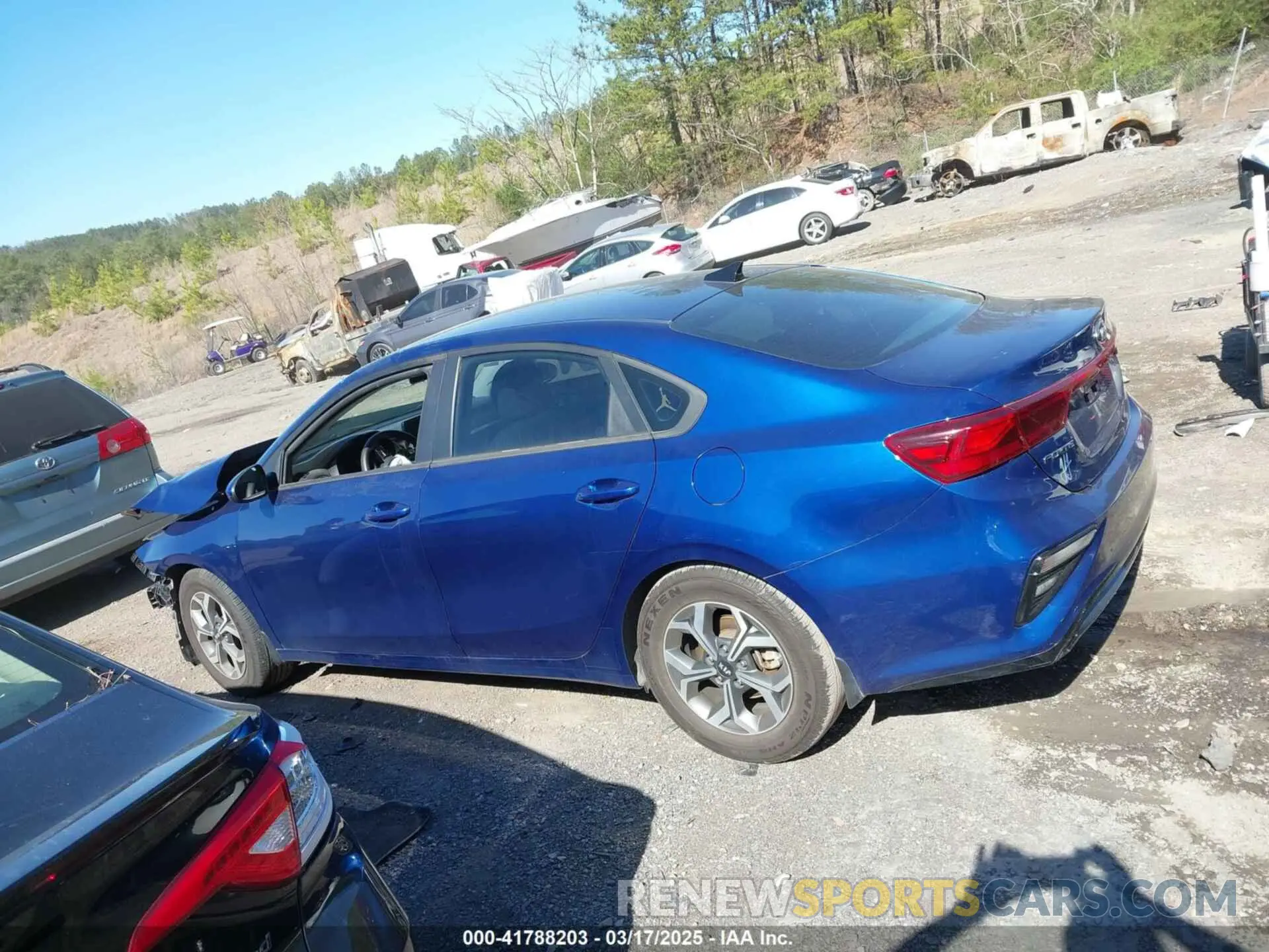 13 Photograph of a damaged car 3KPF24AD4ME320271 KIA FORTE 2021