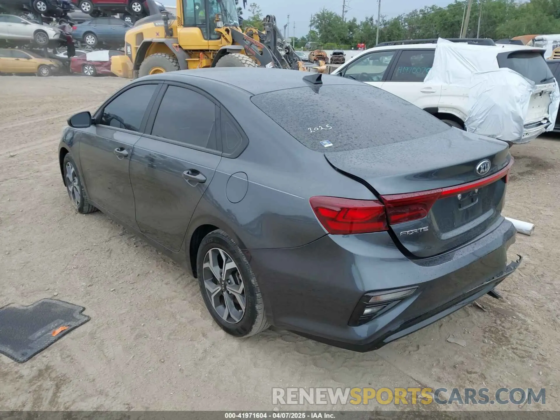 3 Photograph of a damaged car 3KPF24AD4ME342447 KIA FORTE 2021