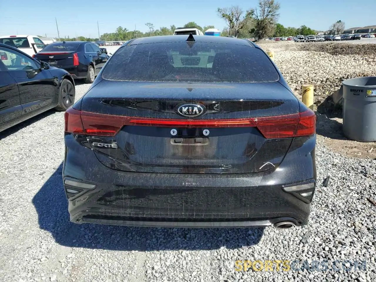 6 Photograph of a damaged car 3KPF24AD4ME357109 KIA FORTE 2021
