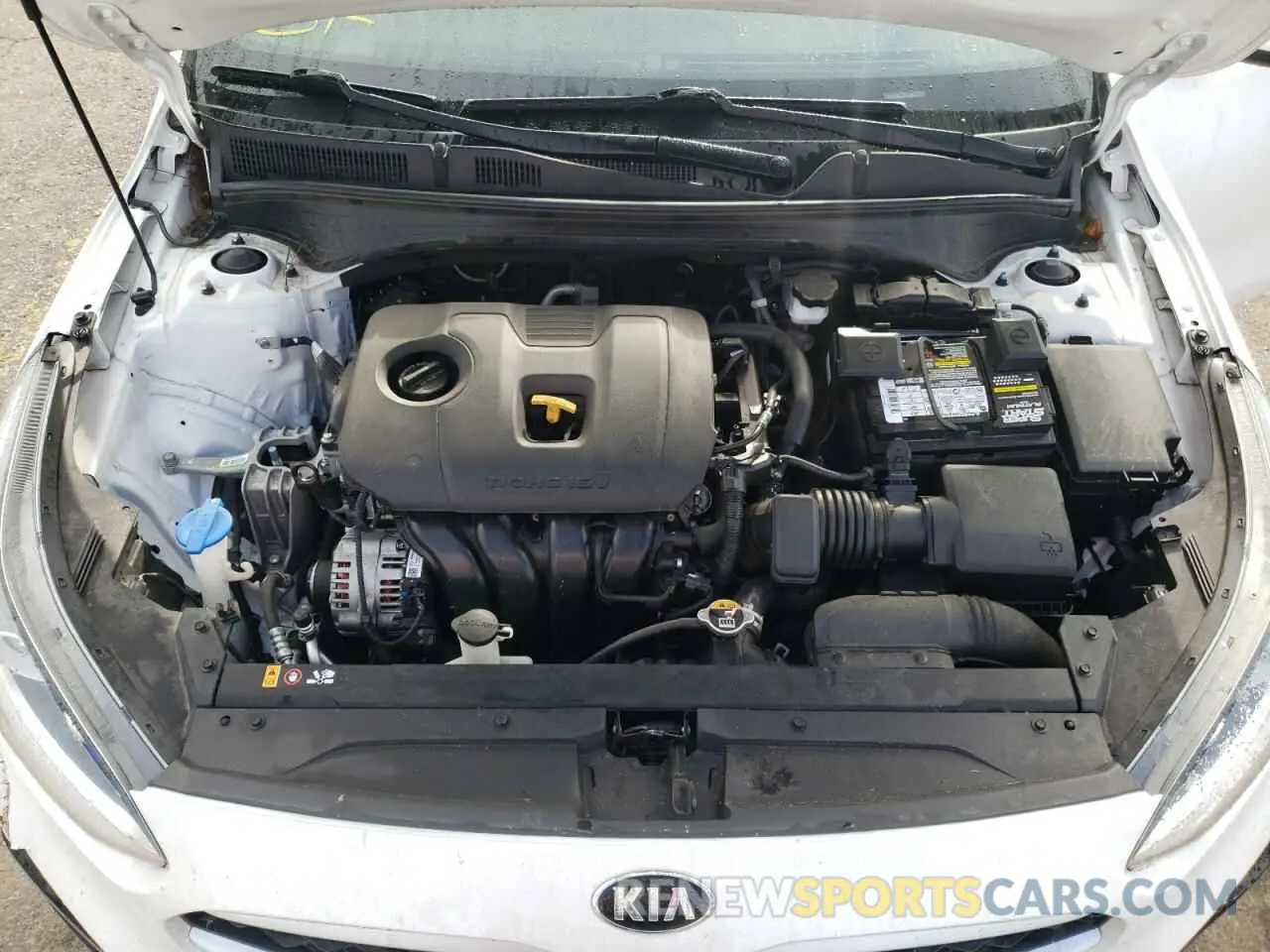 11 Photograph of a damaged car 3KPF24AD4ME357871 KIA FORTE 2021