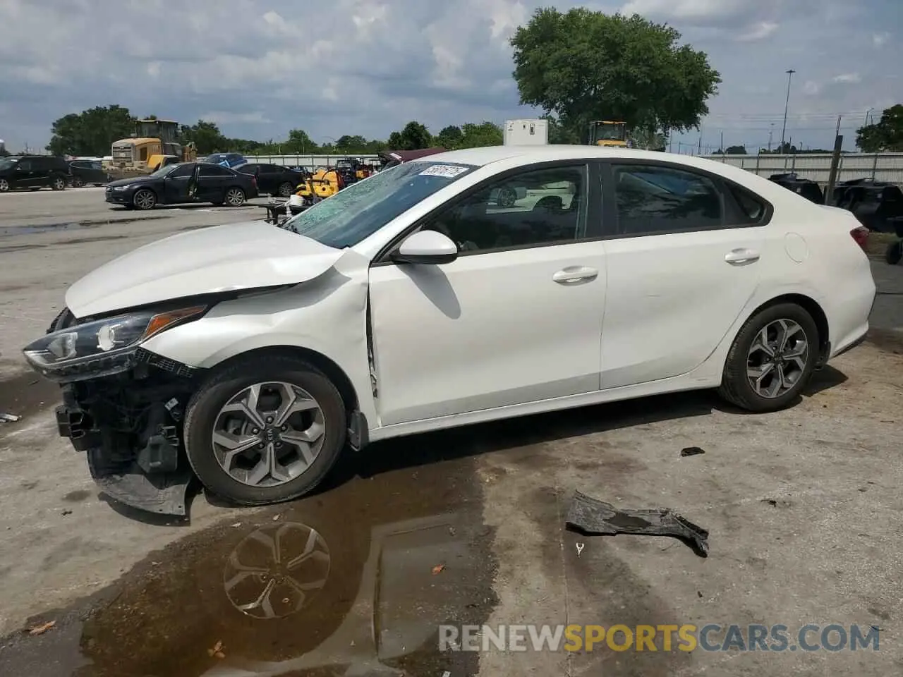 1 Photograph of a damaged car 3KPF24AD4ME358373 KIA FORTE 2021