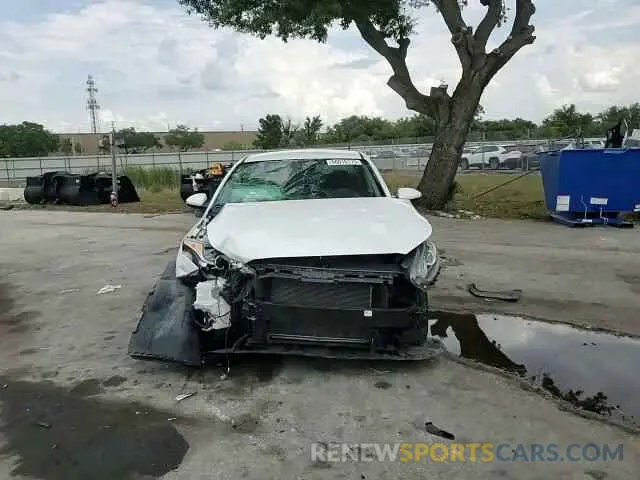 13 Photograph of a damaged car 3KPF24AD4ME358373 KIA FORTE 2021