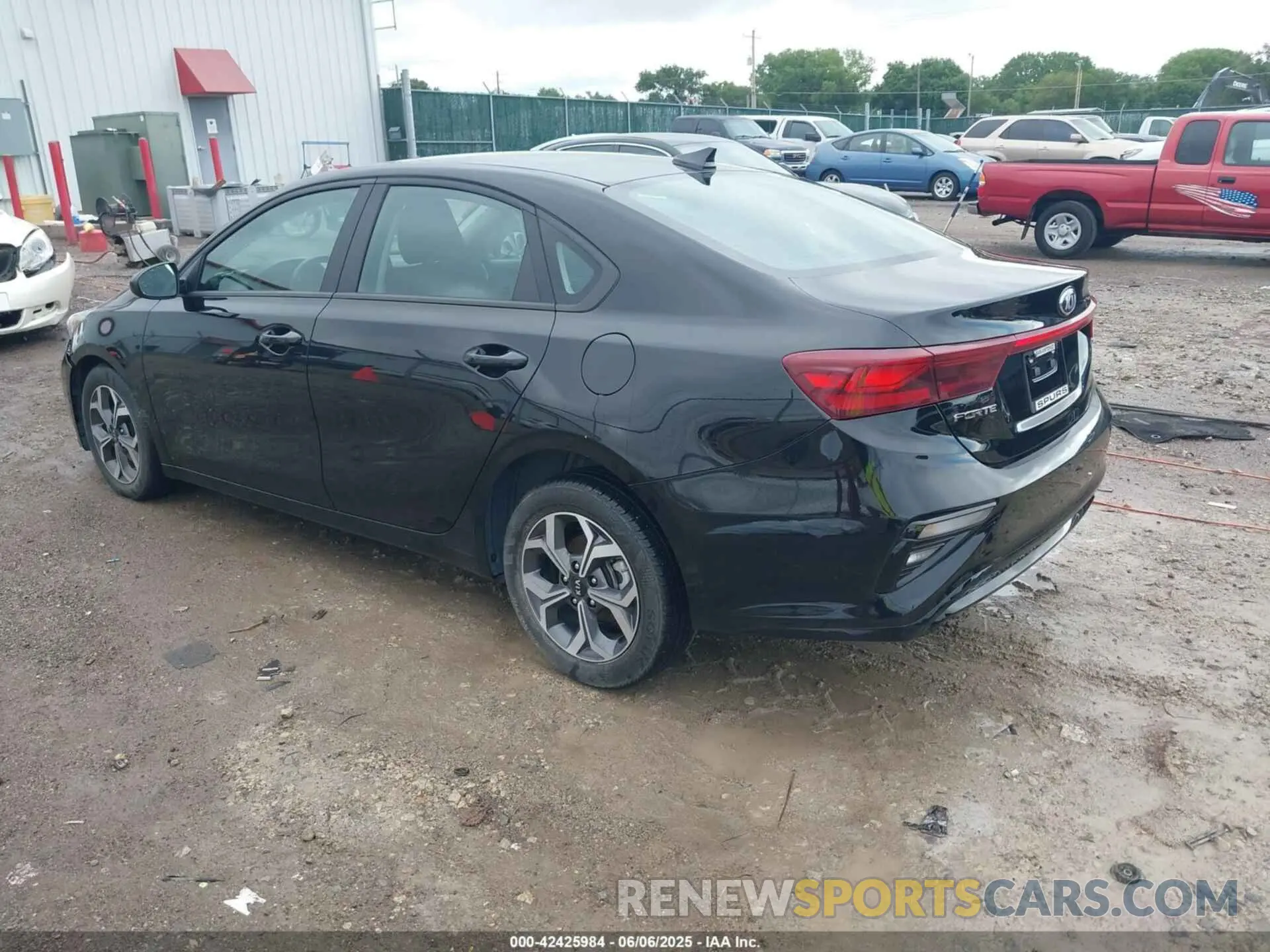 3 Photograph of a damaged car 3KPF24AD4ME363086 KIA FORTE 2021