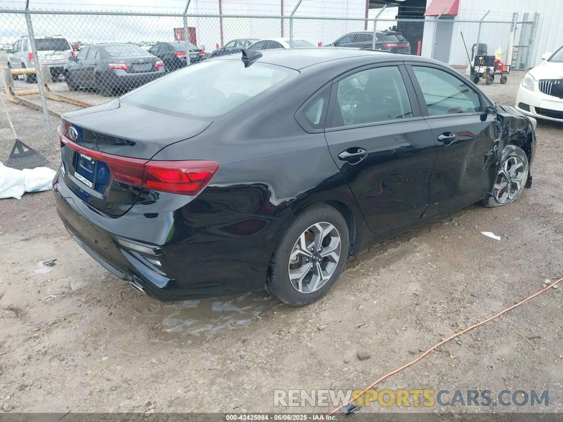 4 Photograph of a damaged car 3KPF24AD4ME363086 KIA FORTE 2021