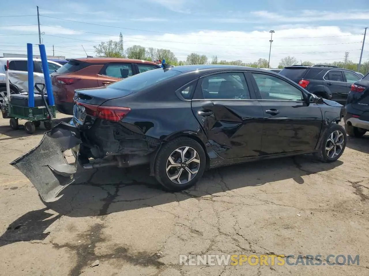 3 Photograph of a damaged car 3KPF24AD4ME374153 KIA FORTE 2021