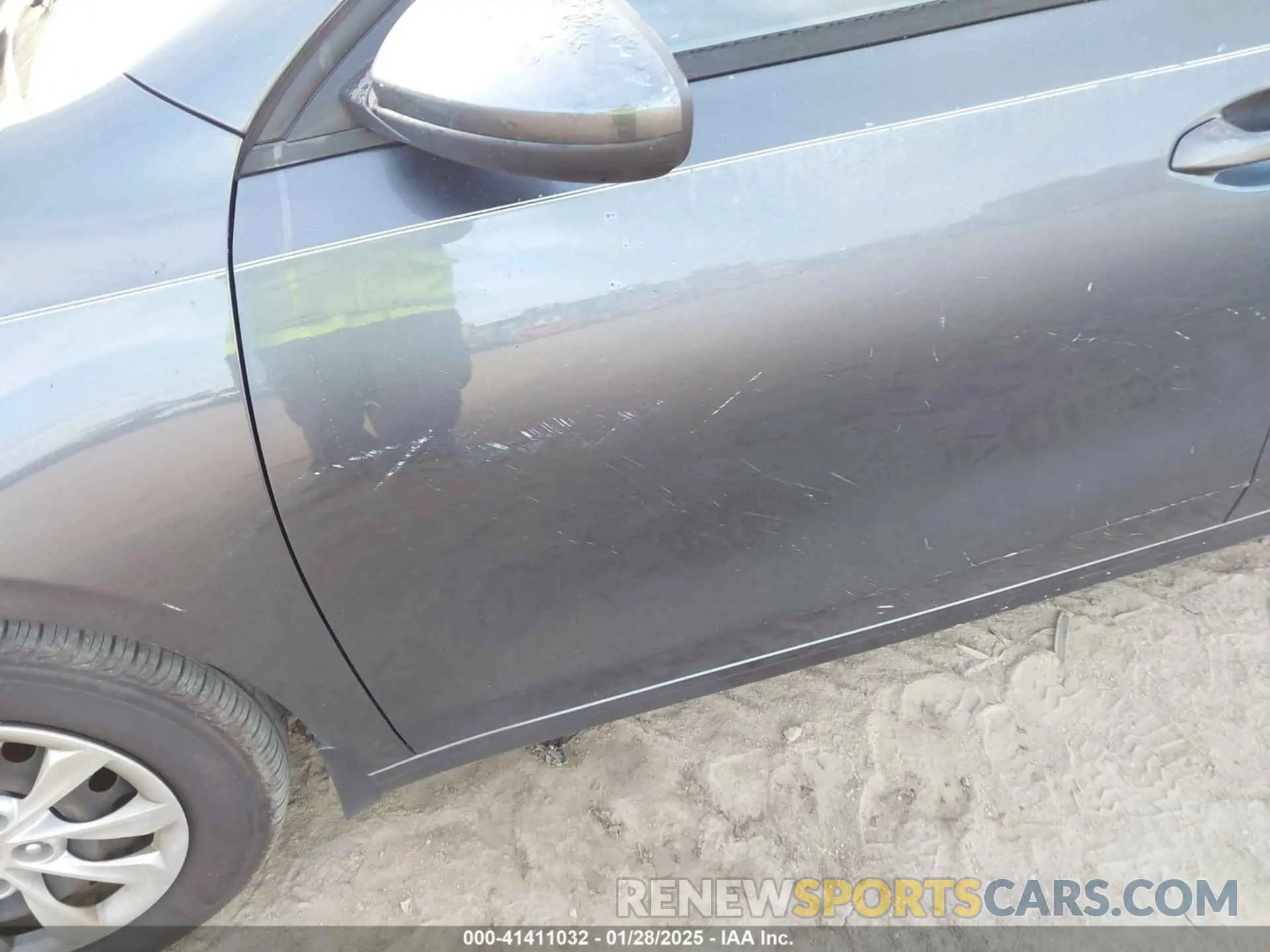 19 Photograph of a damaged car 3KPF24AD4ME379630 KIA FORTE 2021