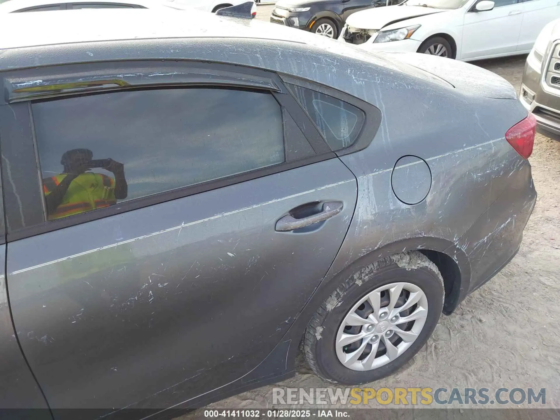21 Photograph of a damaged car 3KPF24AD4ME379630 KIA FORTE 2021