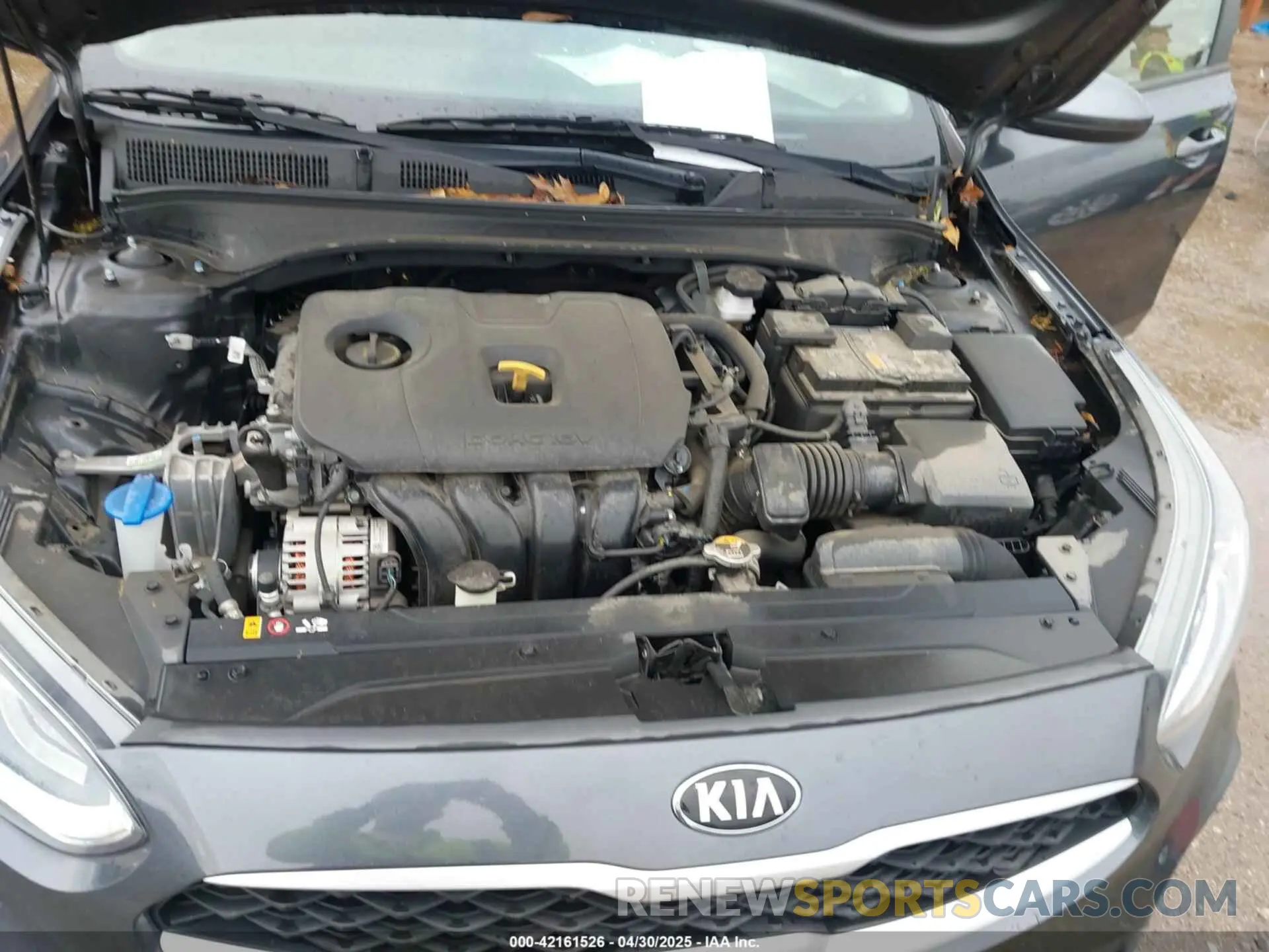 10 Photograph of a damaged car 3KPF24AD4ME394810 KIA FORTE 2021
