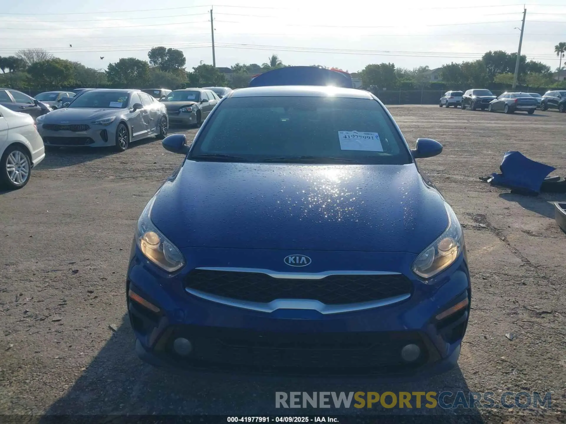 13 Photograph of a damaged car 3KPF24AD4ME406468 KIA FORTE 2021