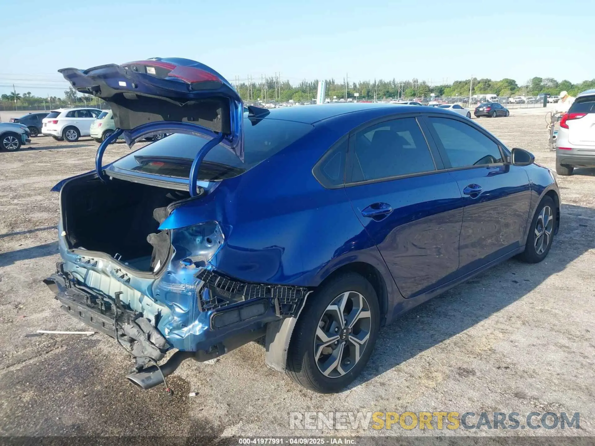 4 Photograph of a damaged car 3KPF24AD4ME406468 KIA FORTE 2021