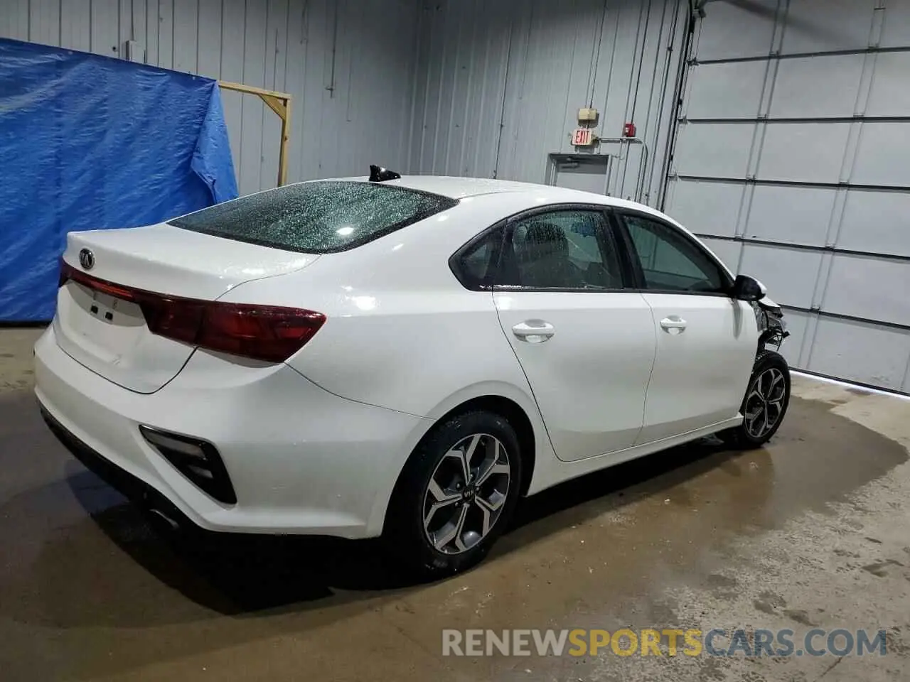 3 Photograph of a damaged car 3KPF24AD5ME268472 KIA FORTE 2021