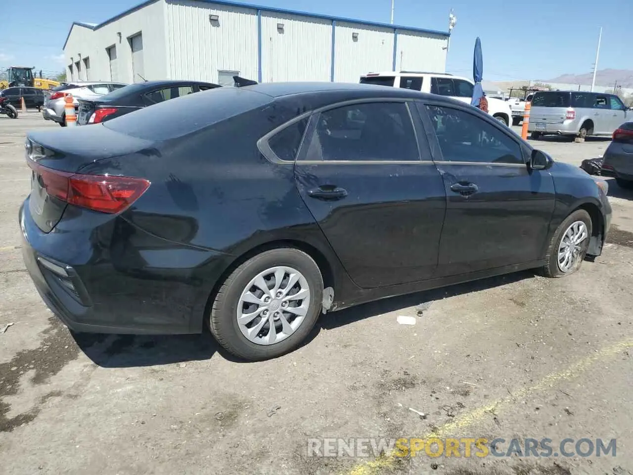 3 Photograph of a damaged car 3KPF24AD5ME272988 KIA FORTE 2021
