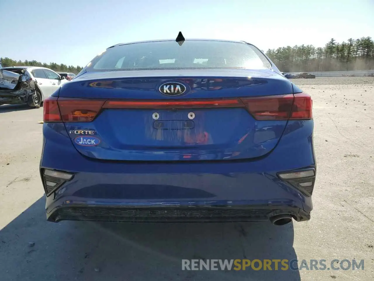 6 Photograph of a damaged car 3KPF24AD5ME284042 KIA FORTE 2021