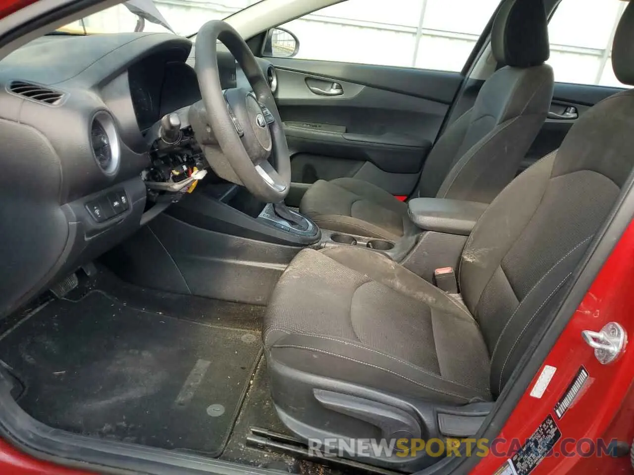 7 Photograph of a damaged car 3KPF24AD5ME297180 KIA FORTE 2021