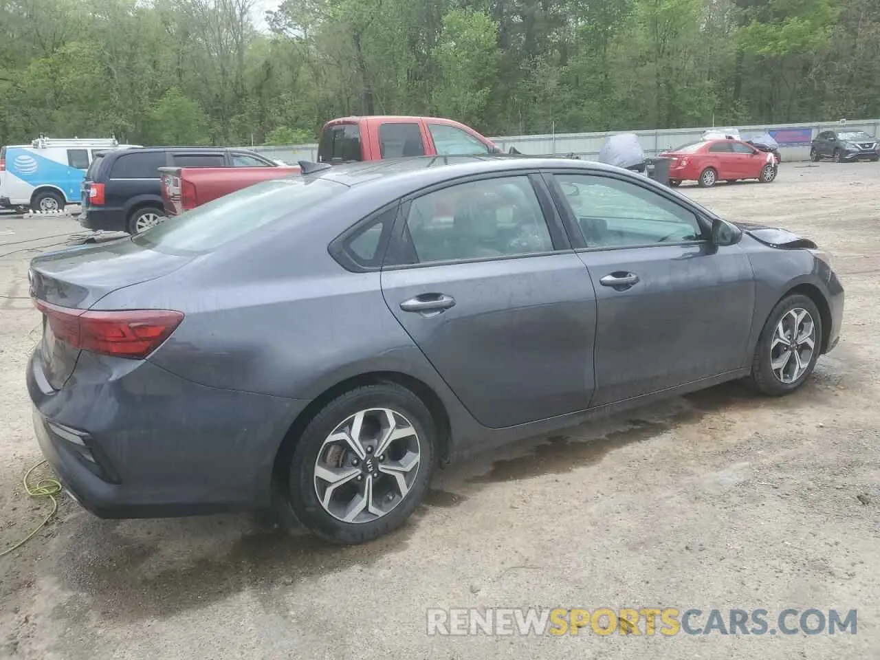 3 Photograph of a damaged car 3KPF24AD5ME303852 KIA FORTE 2021