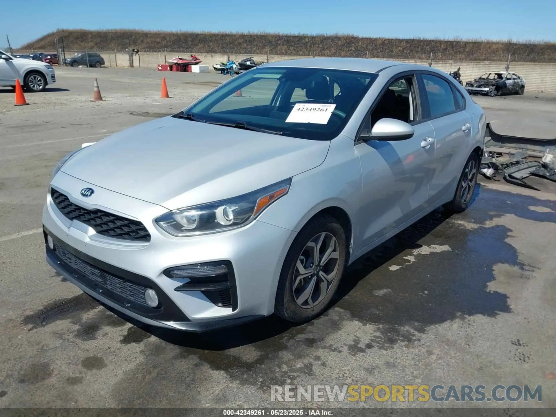 2 Photograph of a damaged car 3KPF24AD5ME310591 KIA FORTE 2021