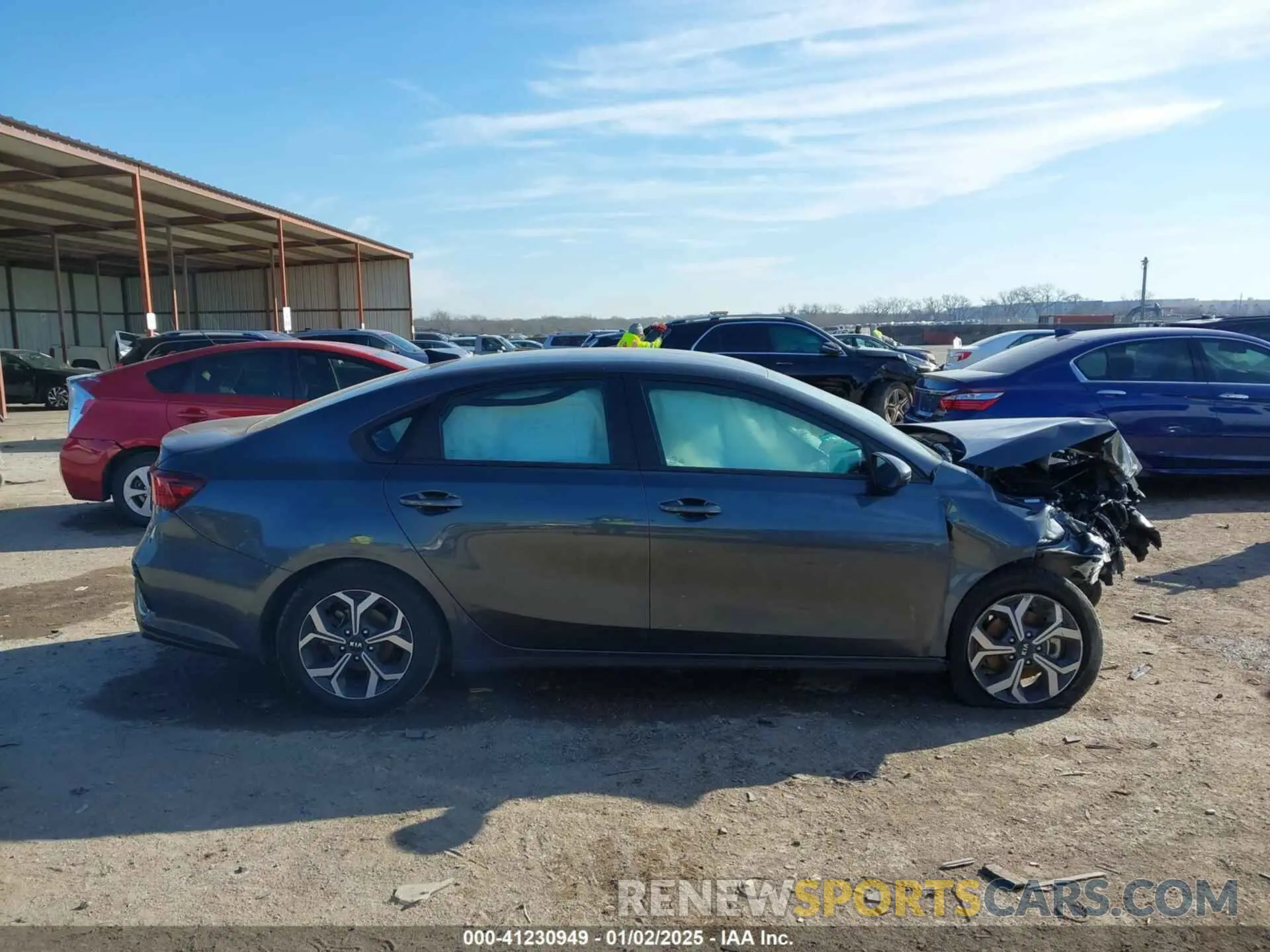 14 Photograph of a damaged car 3KPF24AD5ME334745 KIA FORTE 2021