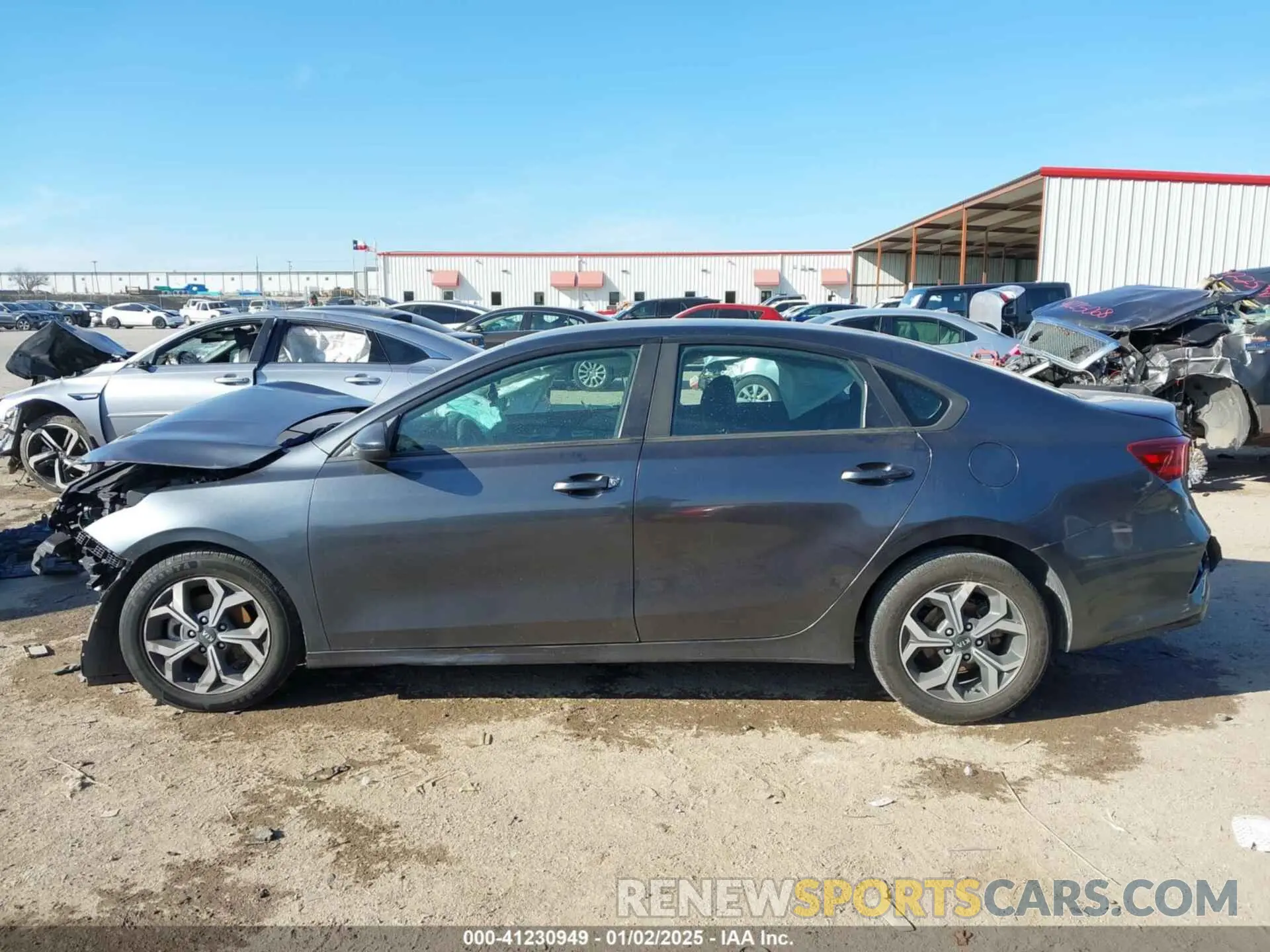 15 Photograph of a damaged car 3KPF24AD5ME334745 KIA FORTE 2021