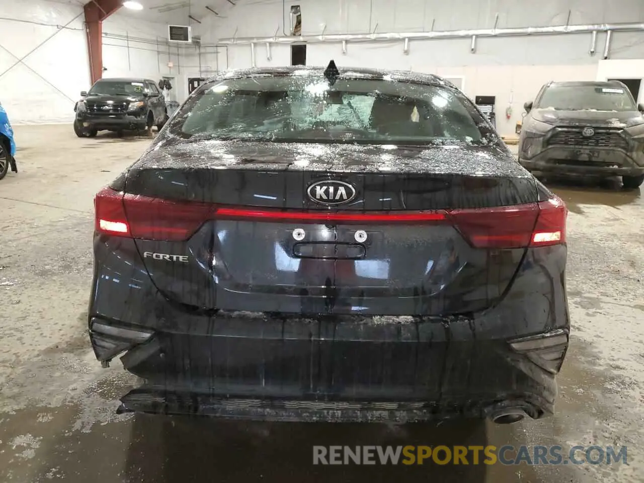 6 Photograph of a damaged car 3KPF24AD5ME340769 KIA FORTE 2021