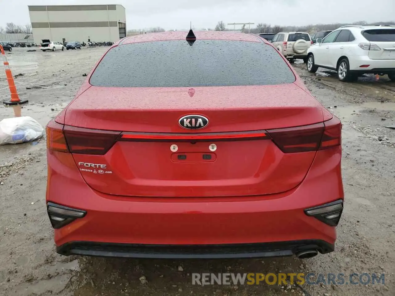 6 Photograph of a damaged car 3KPF24AD5ME346765 KIA FORTE 2021