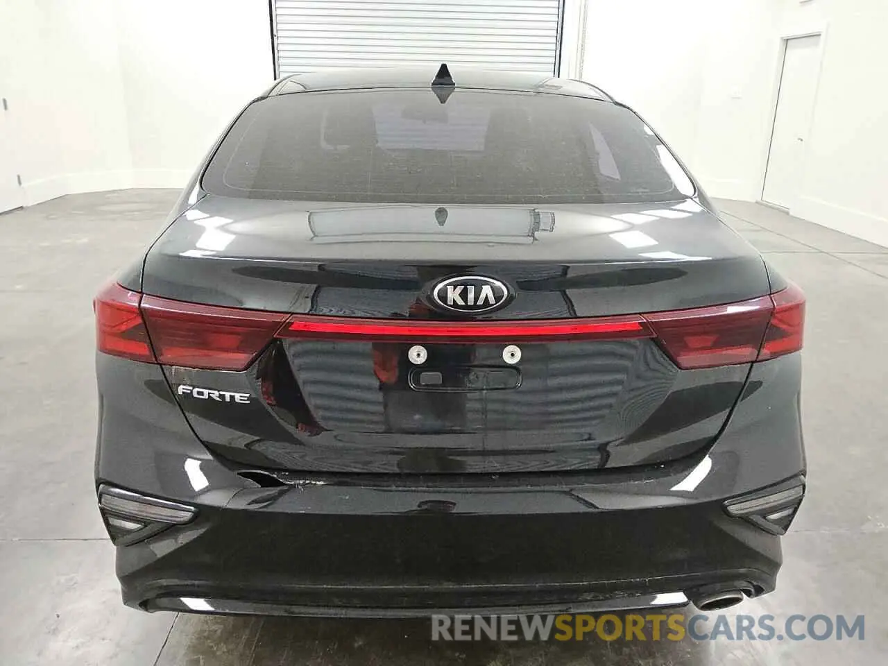 6 Photograph of a damaged car 3KPF24AD5ME349181 KIA FORTE 2021