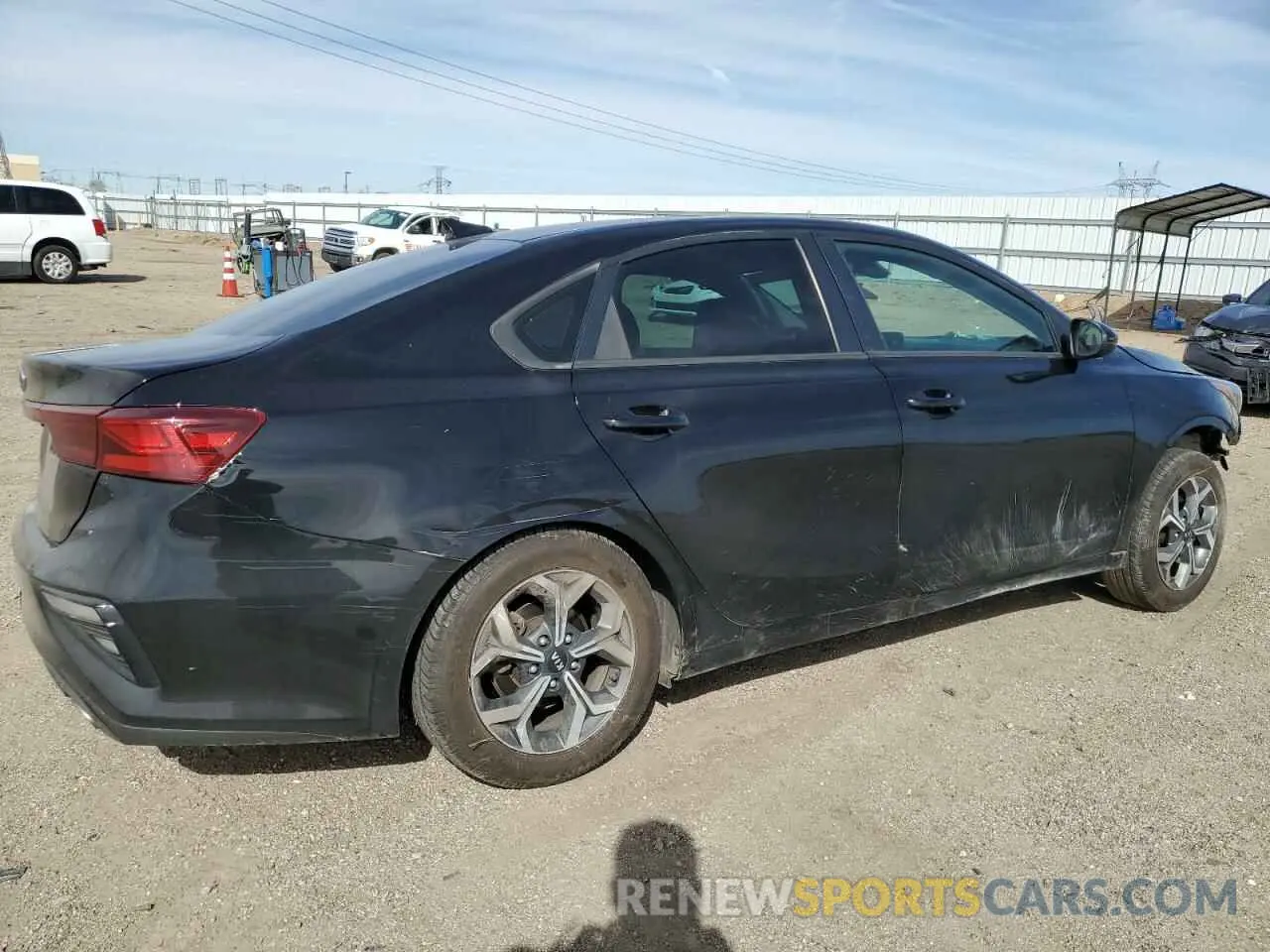 3 Photograph of a damaged car 3KPF24AD5ME349701 KIA FORTE 2021