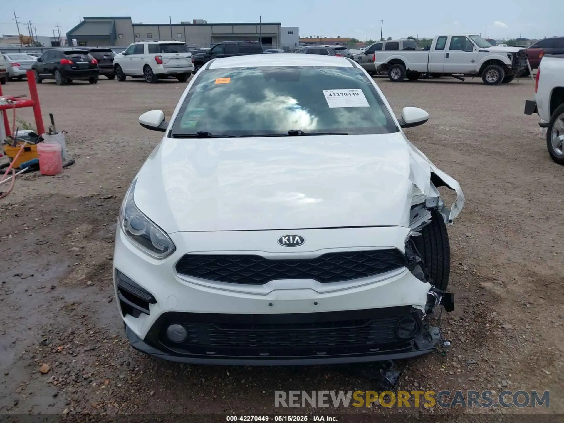 12 Photograph of a damaged car 3KPF24AD5ME358026 KIA FORTE 2021