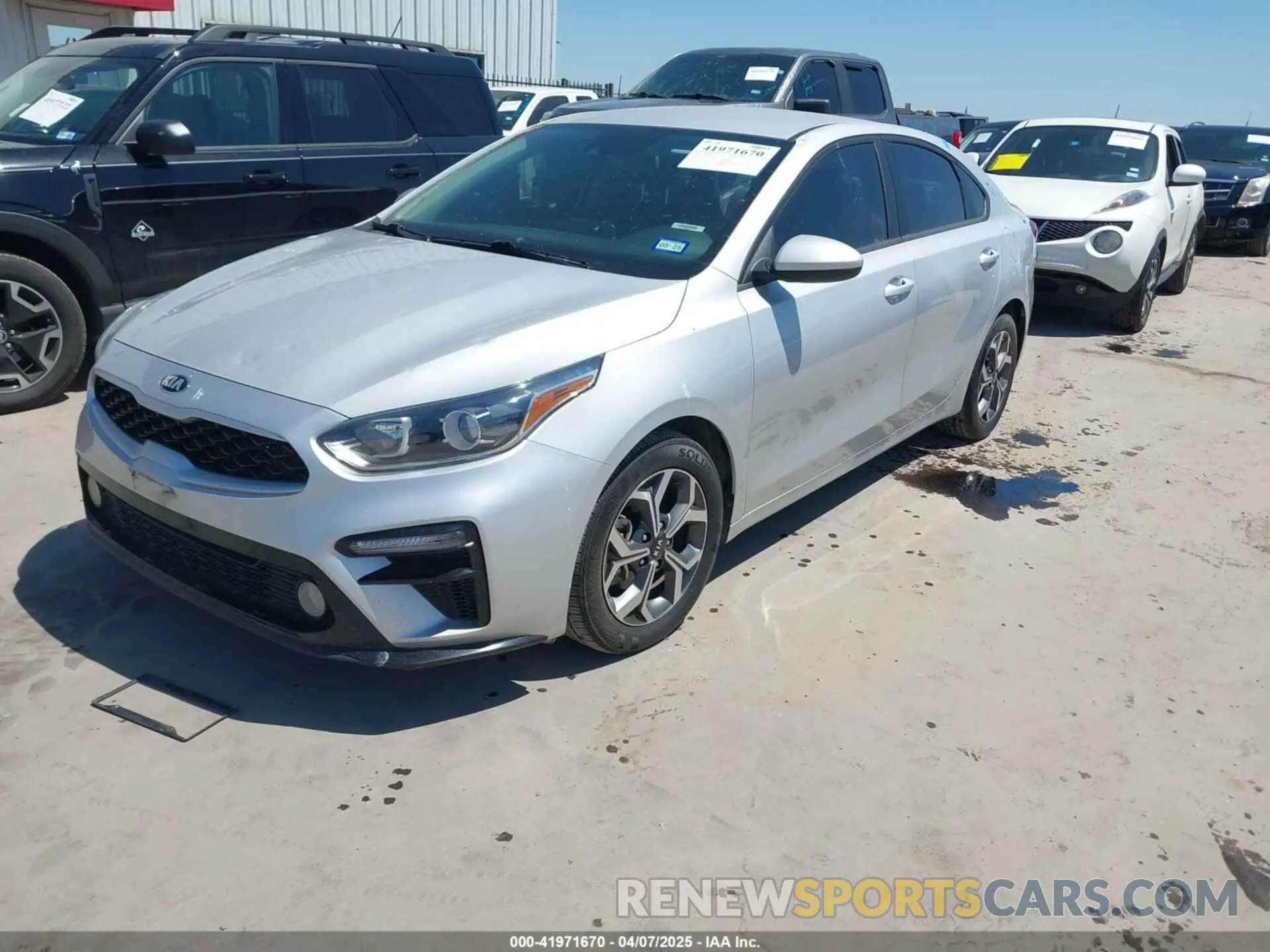 2 Photograph of a damaged car 3KPF24AD5ME361203 KIA FORTE 2021