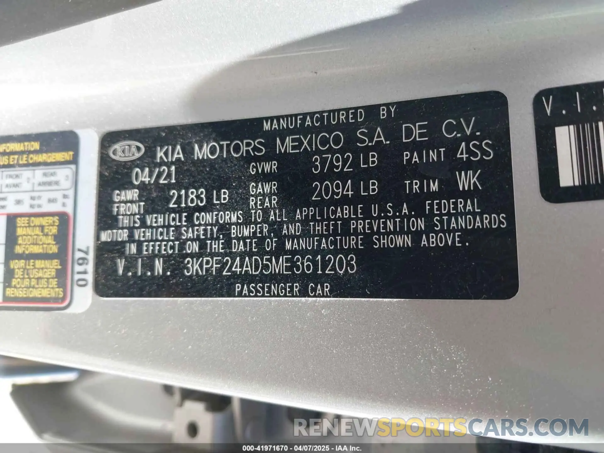 9 Photograph of a damaged car 3KPF24AD5ME361203 KIA FORTE 2021