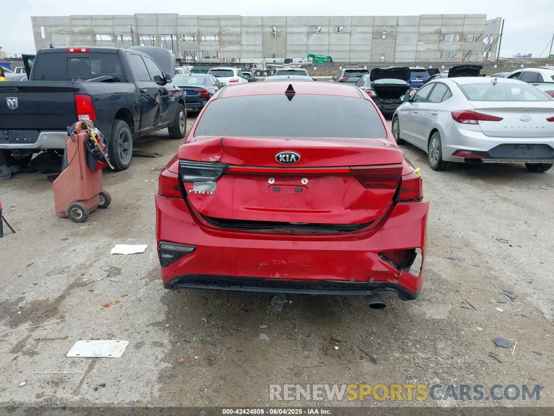 6 Photograph of a damaged car 3KPF24AD5ME371388 KIA FORTE 2021