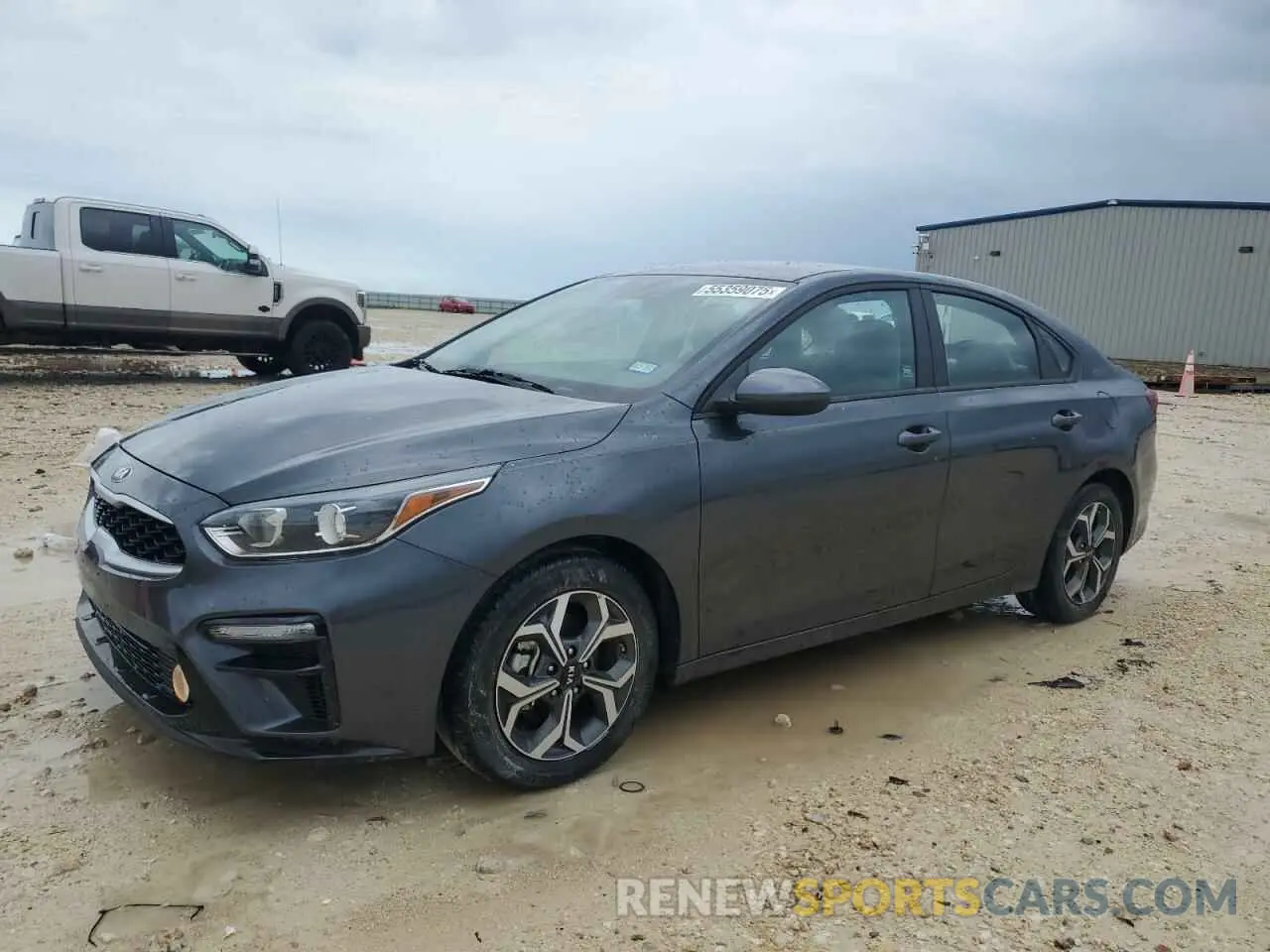 1 Photograph of a damaged car 3KPF24AD5ME385310 KIA FORTE 2021