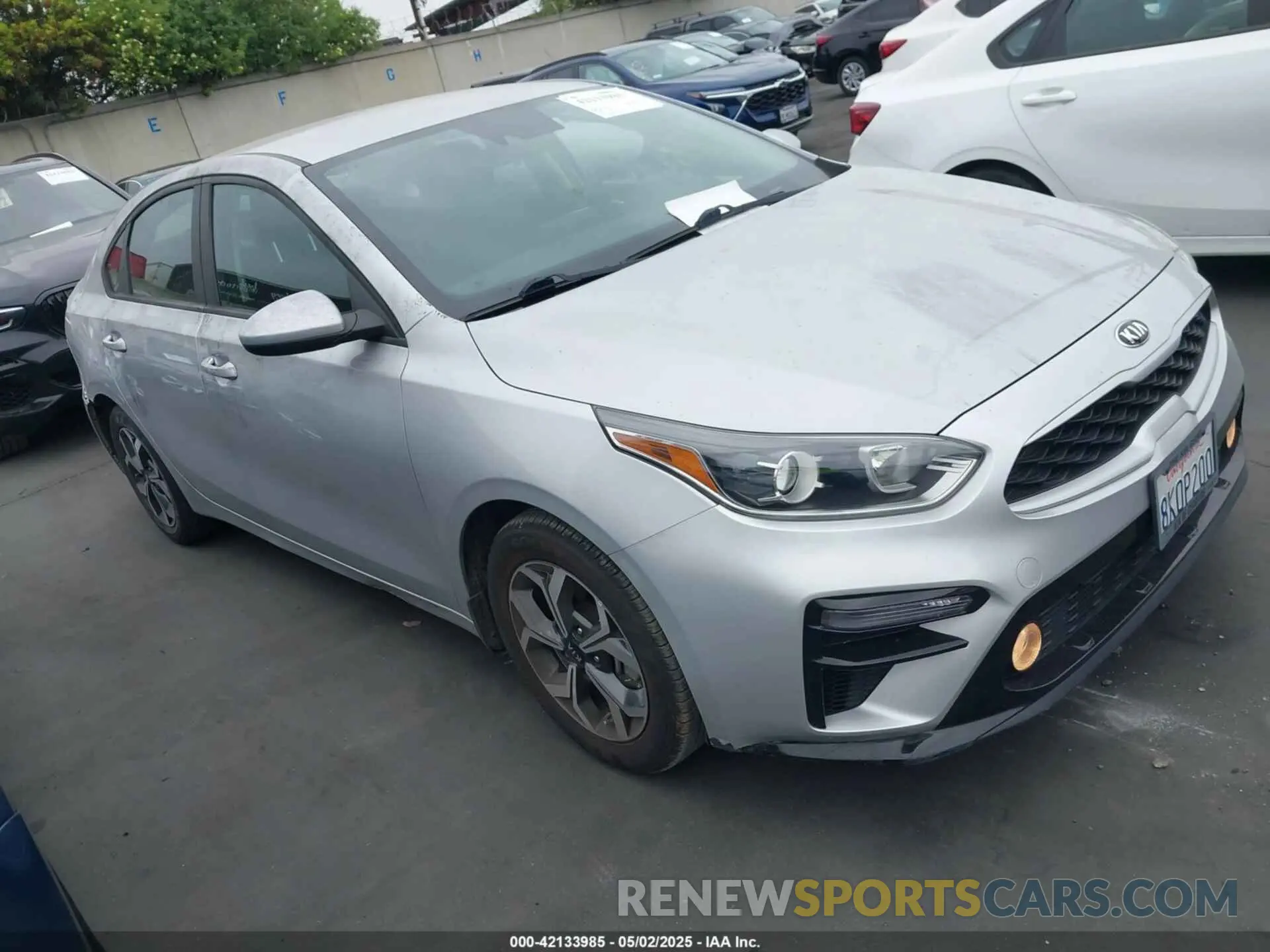 1 Photograph of a damaged car 3KPF24AD5ME387610 KIA FORTE 2021