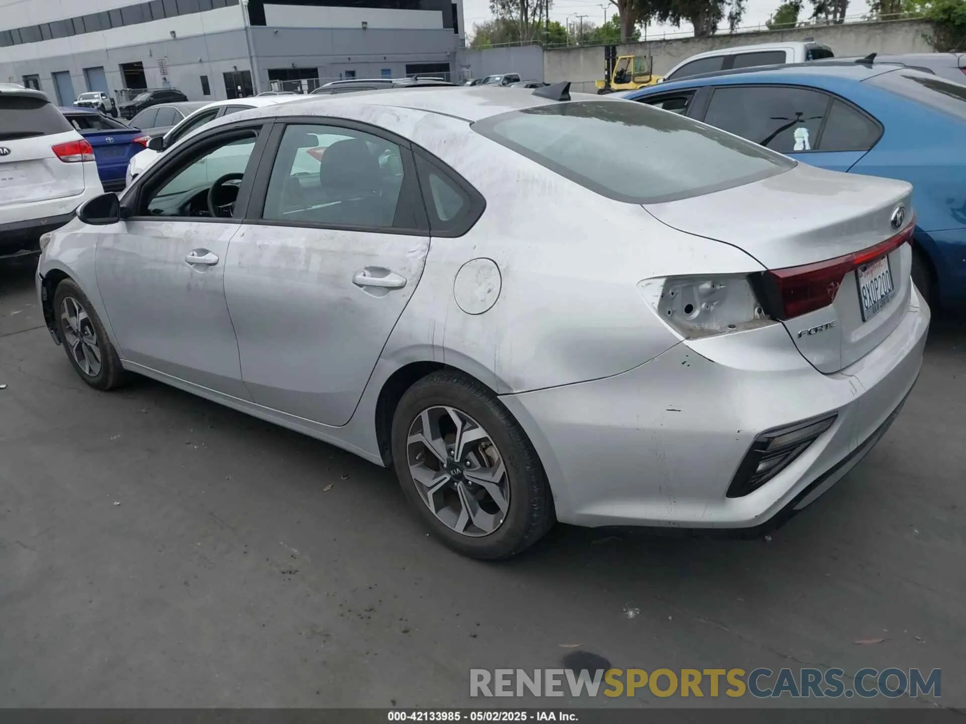 3 Photograph of a damaged car 3KPF24AD5ME387610 KIA FORTE 2021