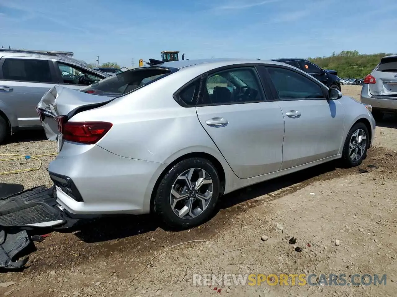 3 Photograph of a damaged car 3KPF24AD5ME415356 KIA FORTE 2021