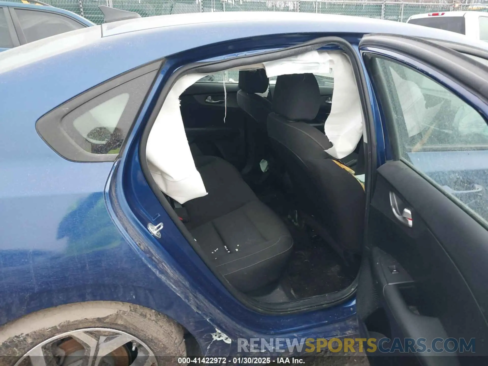 8 Photograph of a damaged car 3KPF24AD6ME267542 KIA FORTE 2021
