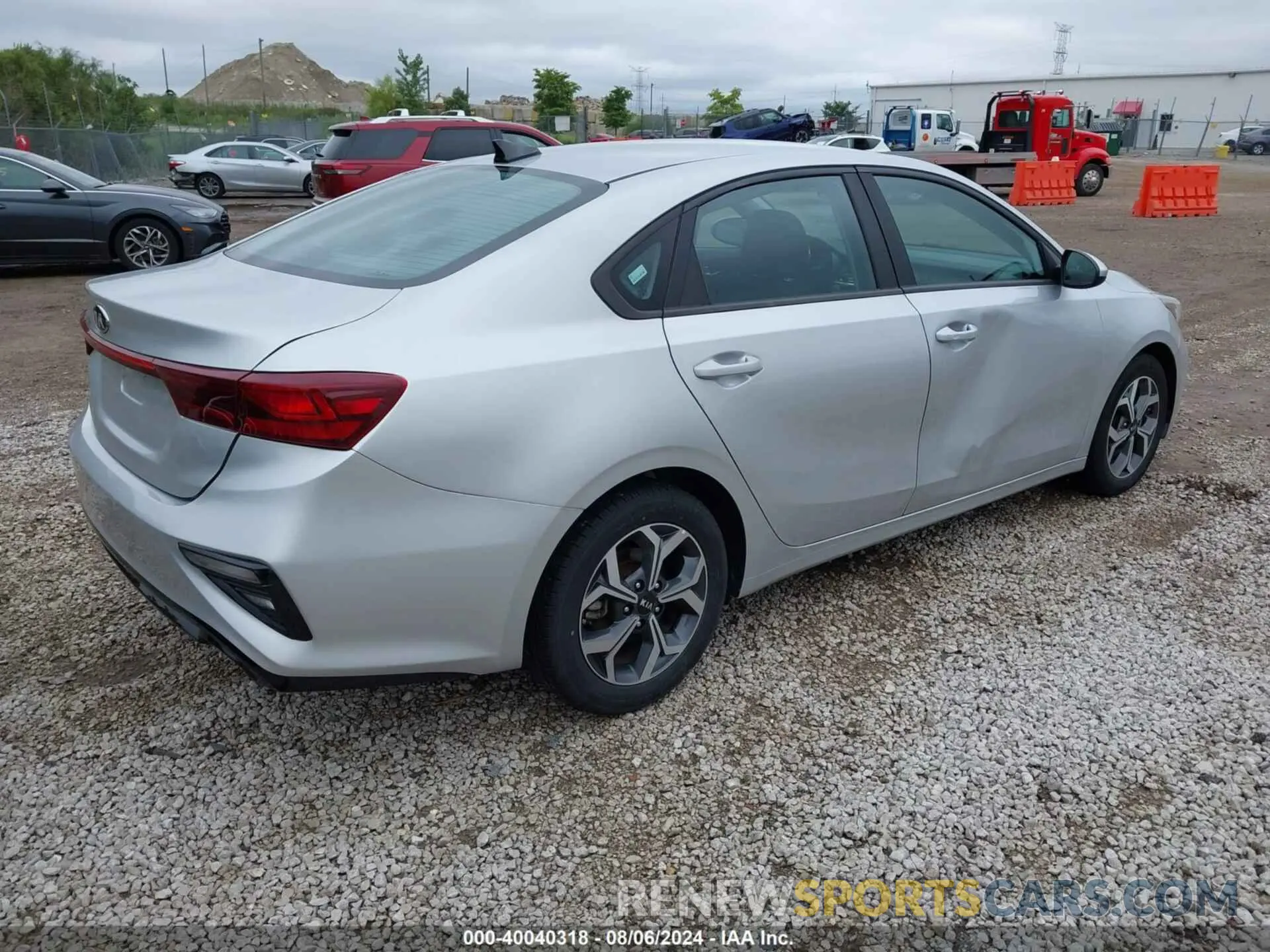 4 Photograph of a damaged car 3KPF24AD6ME286740 KIA FORTE 2021