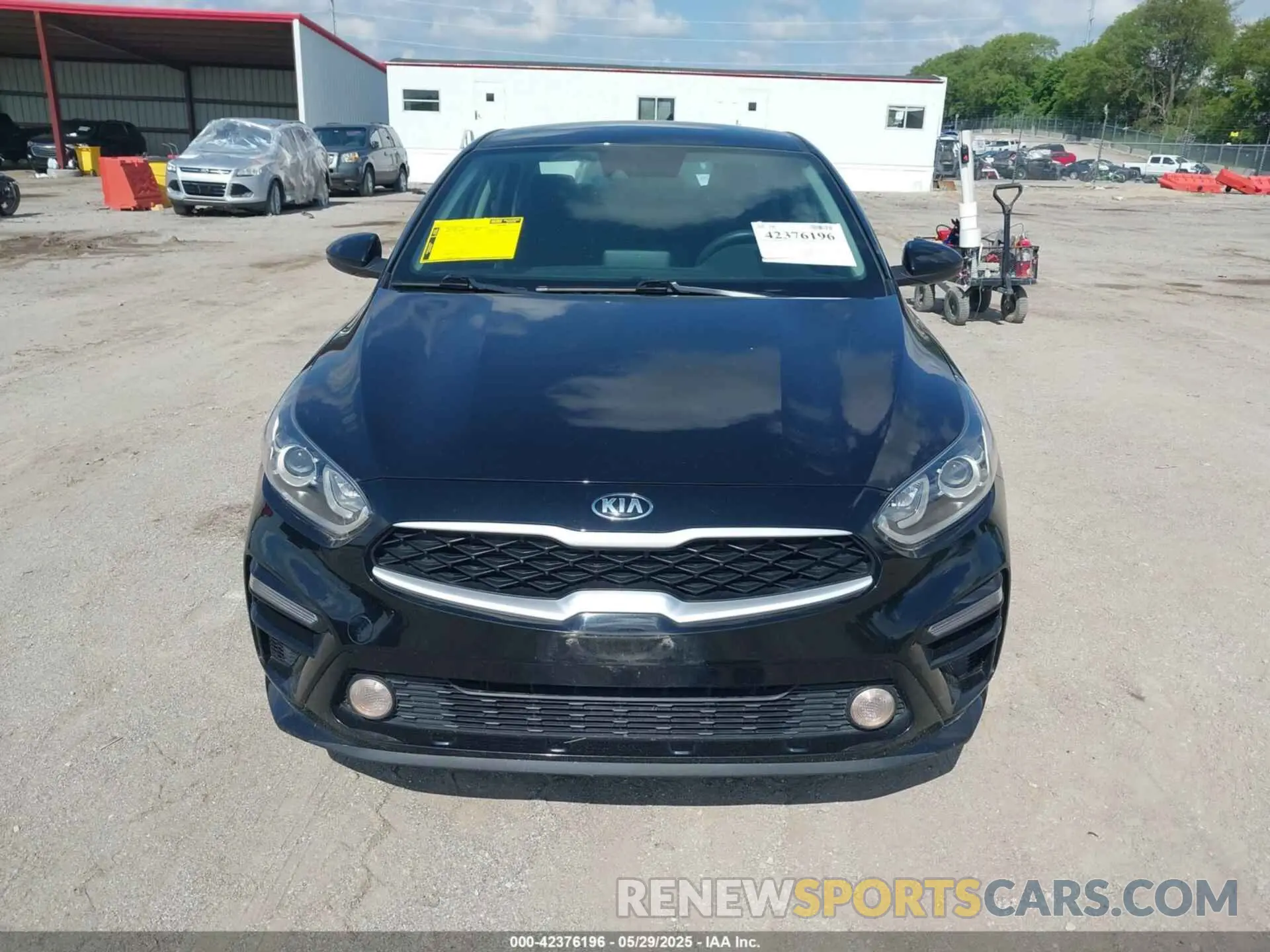 13 Photograph of a damaged car 3KPF24AD6ME287337 KIA FORTE 2021