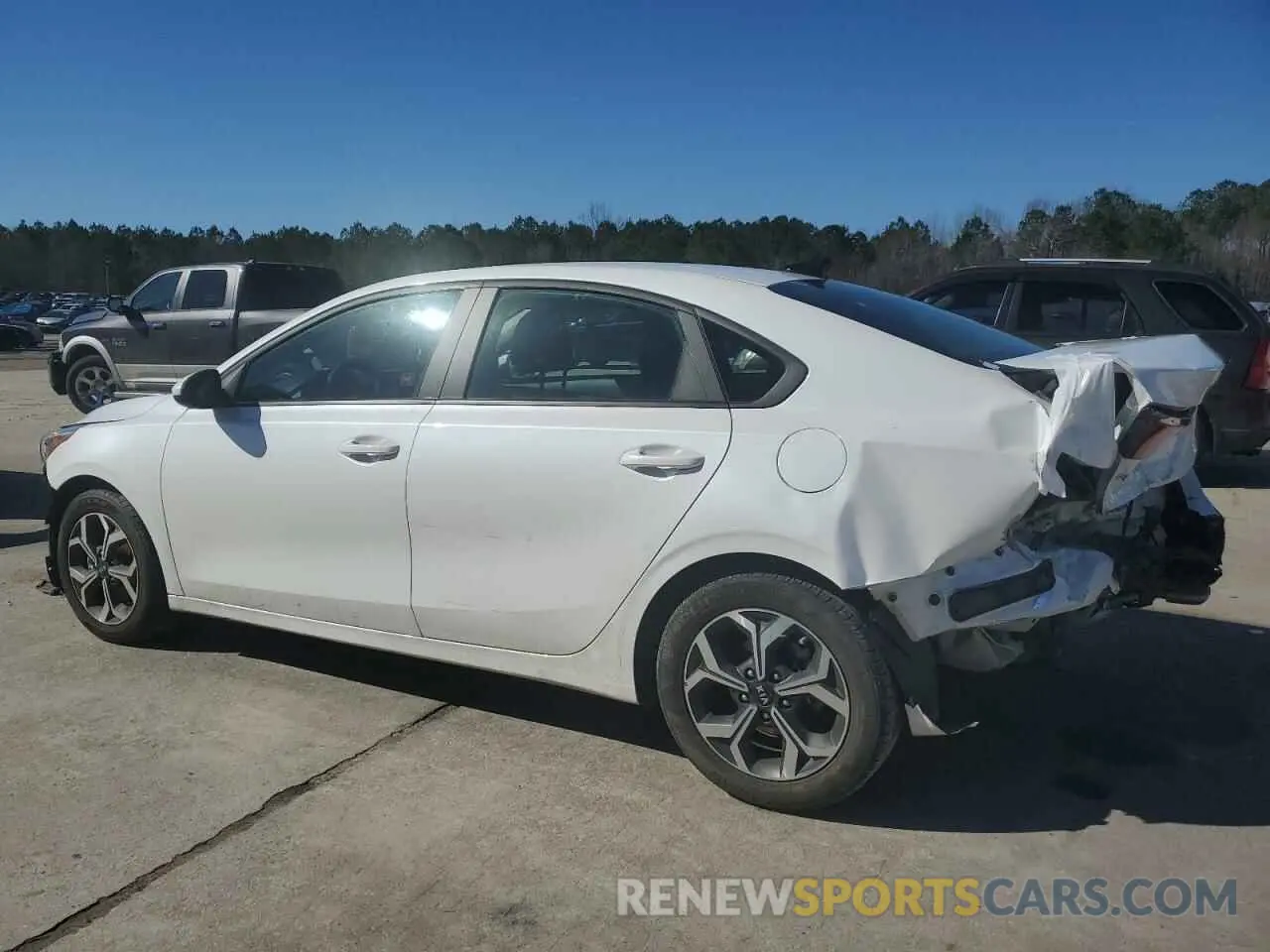 2 Photograph of a damaged car 3KPF24AD6ME290898 KIA FORTE 2021