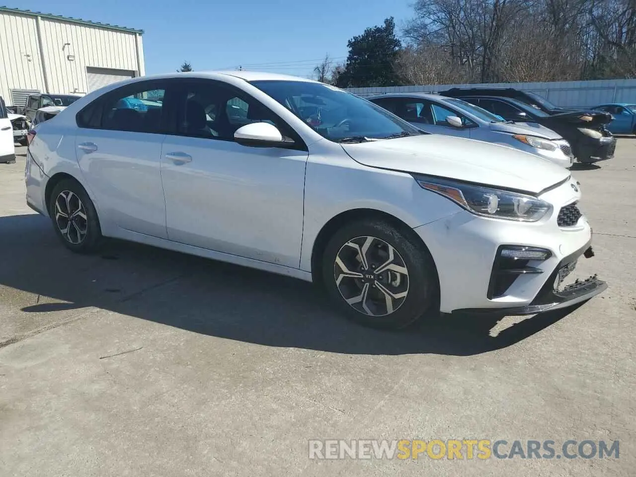 4 Photograph of a damaged car 3KPF24AD6ME290898 KIA FORTE 2021