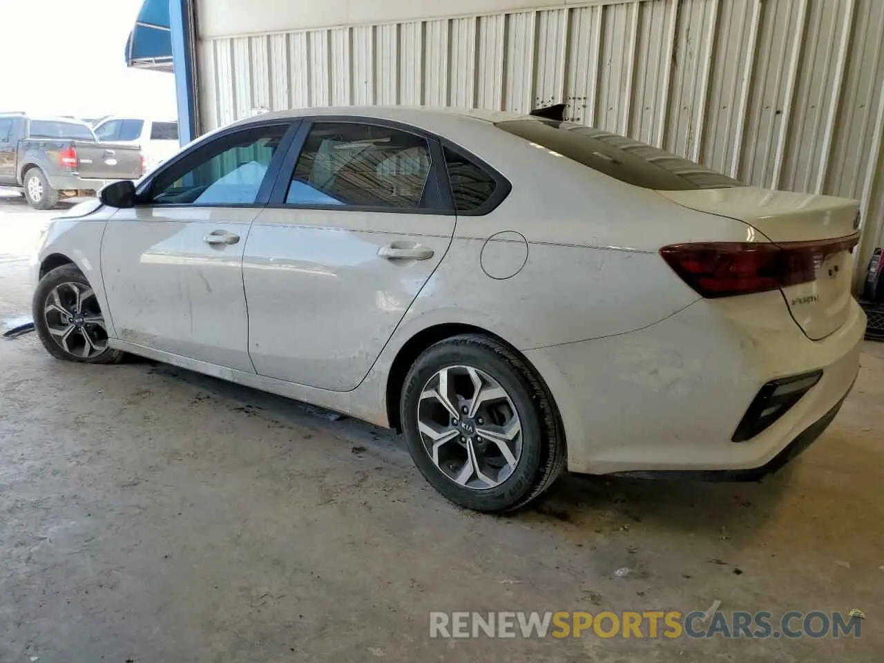 2 Photograph of a damaged car 3KPF24AD6ME291260 KIA FORTE 2021