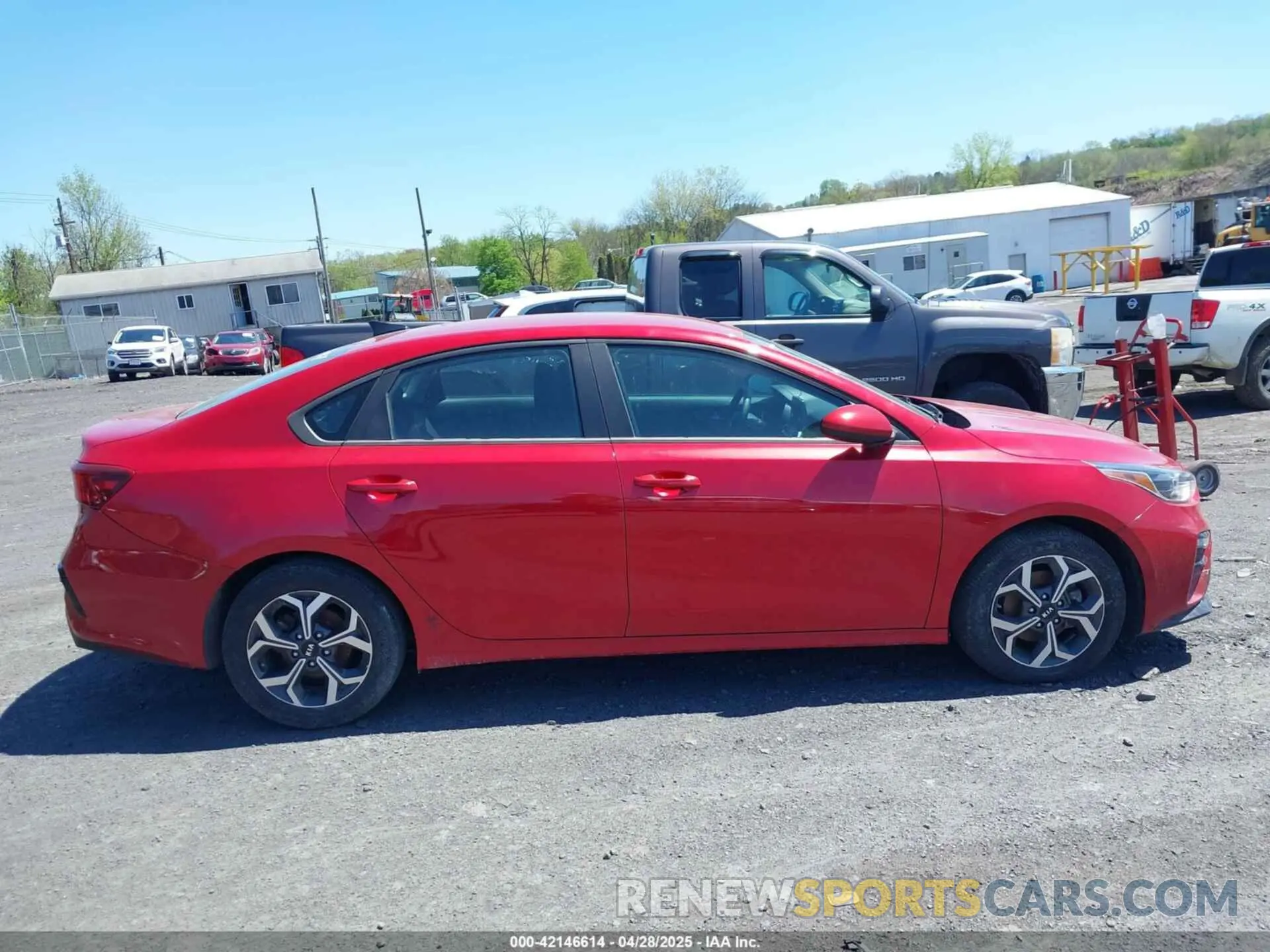 13 Photograph of a damaged car 3KPF24AD6ME299861 KIA FORTE 2021