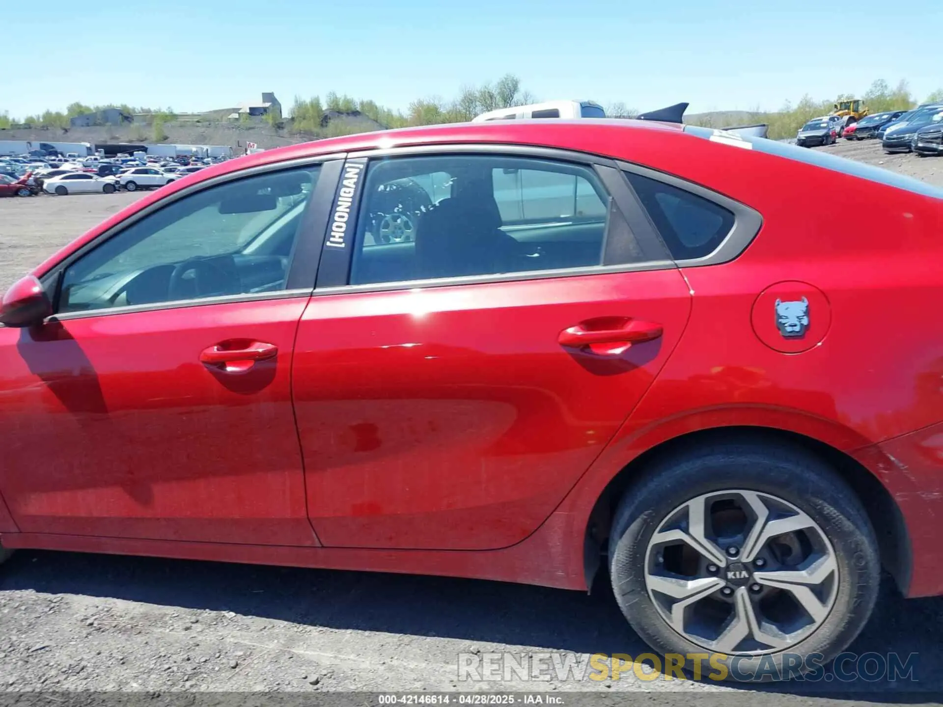 14 Photograph of a damaged car 3KPF24AD6ME299861 KIA FORTE 2021