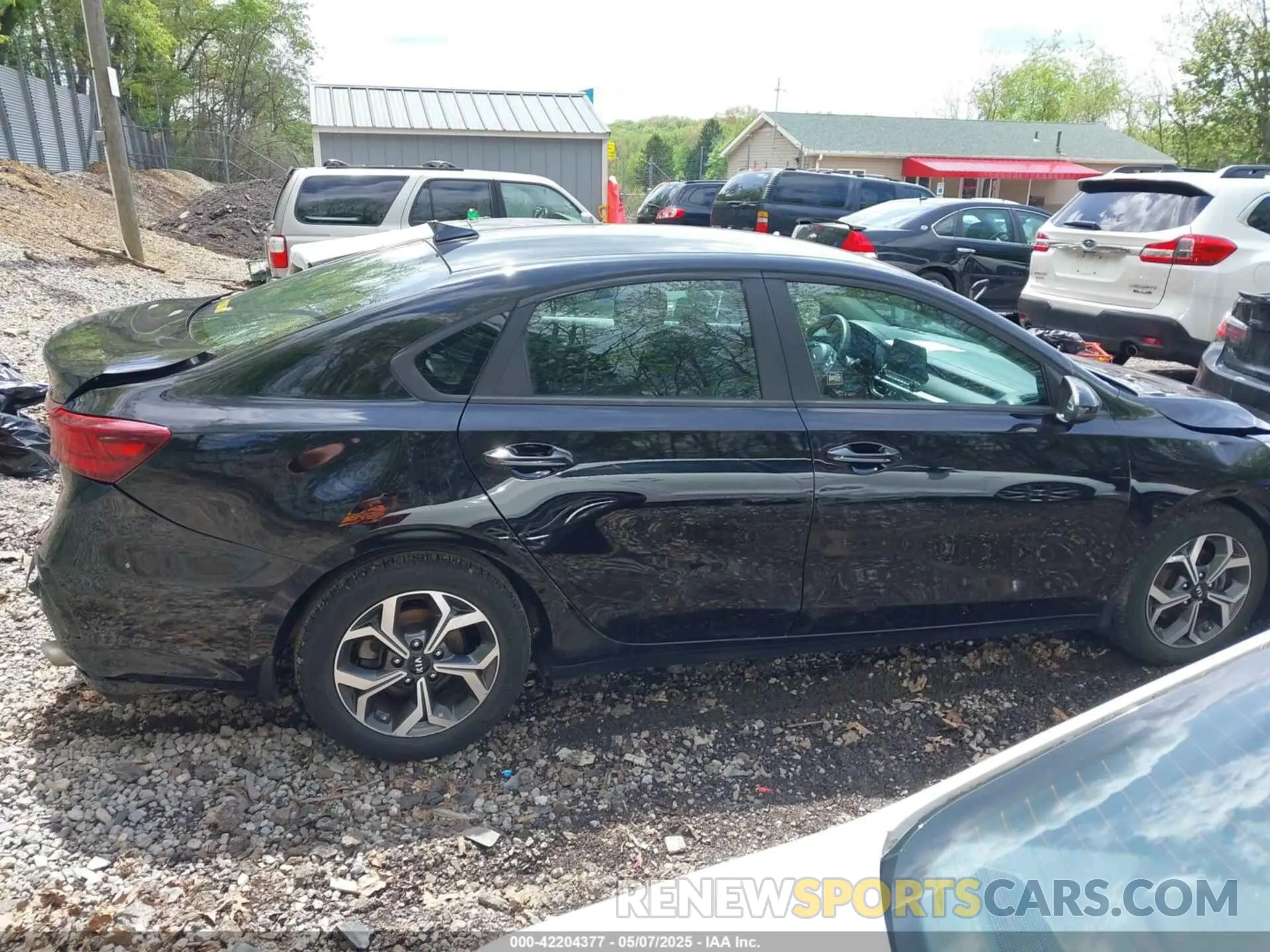 13 Photograph of a damaged car 3KPF24AD6ME307117 KIA FORTE 2021