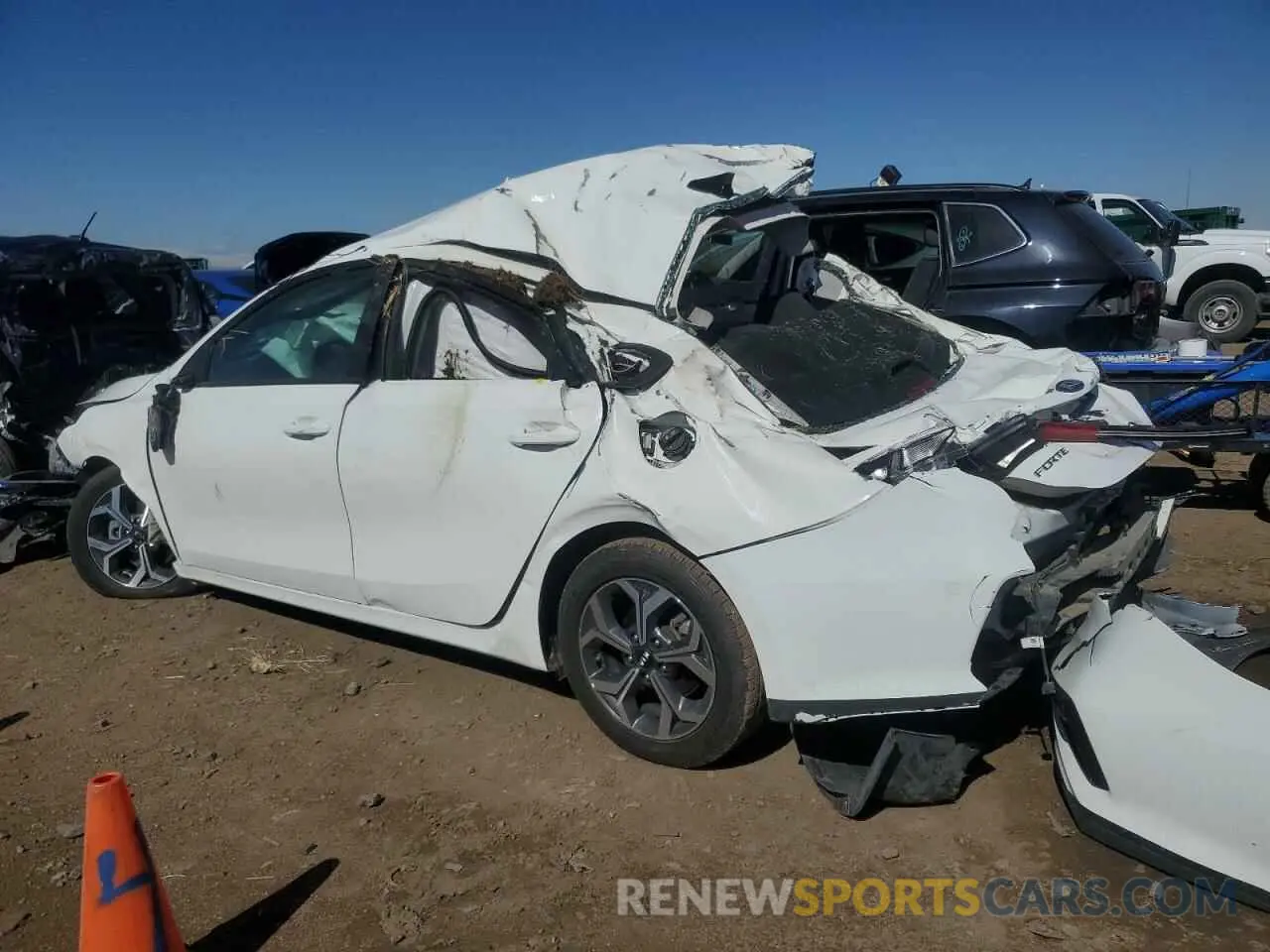 2 Photograph of a damaged car 3KPF24AD6ME311894 KIA FORTE 2021