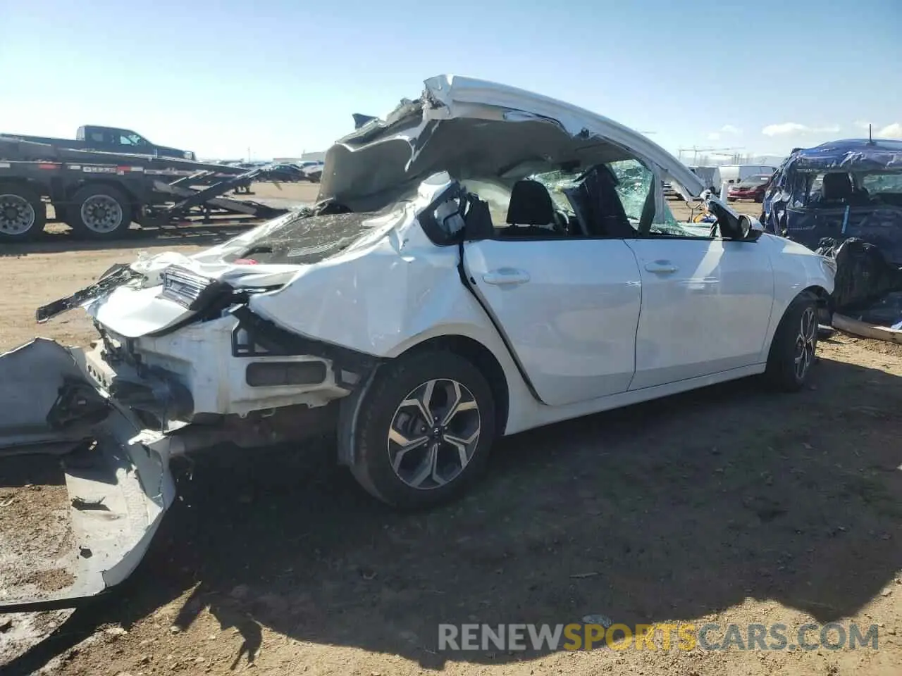 3 Photograph of a damaged car 3KPF24AD6ME311894 KIA FORTE 2021