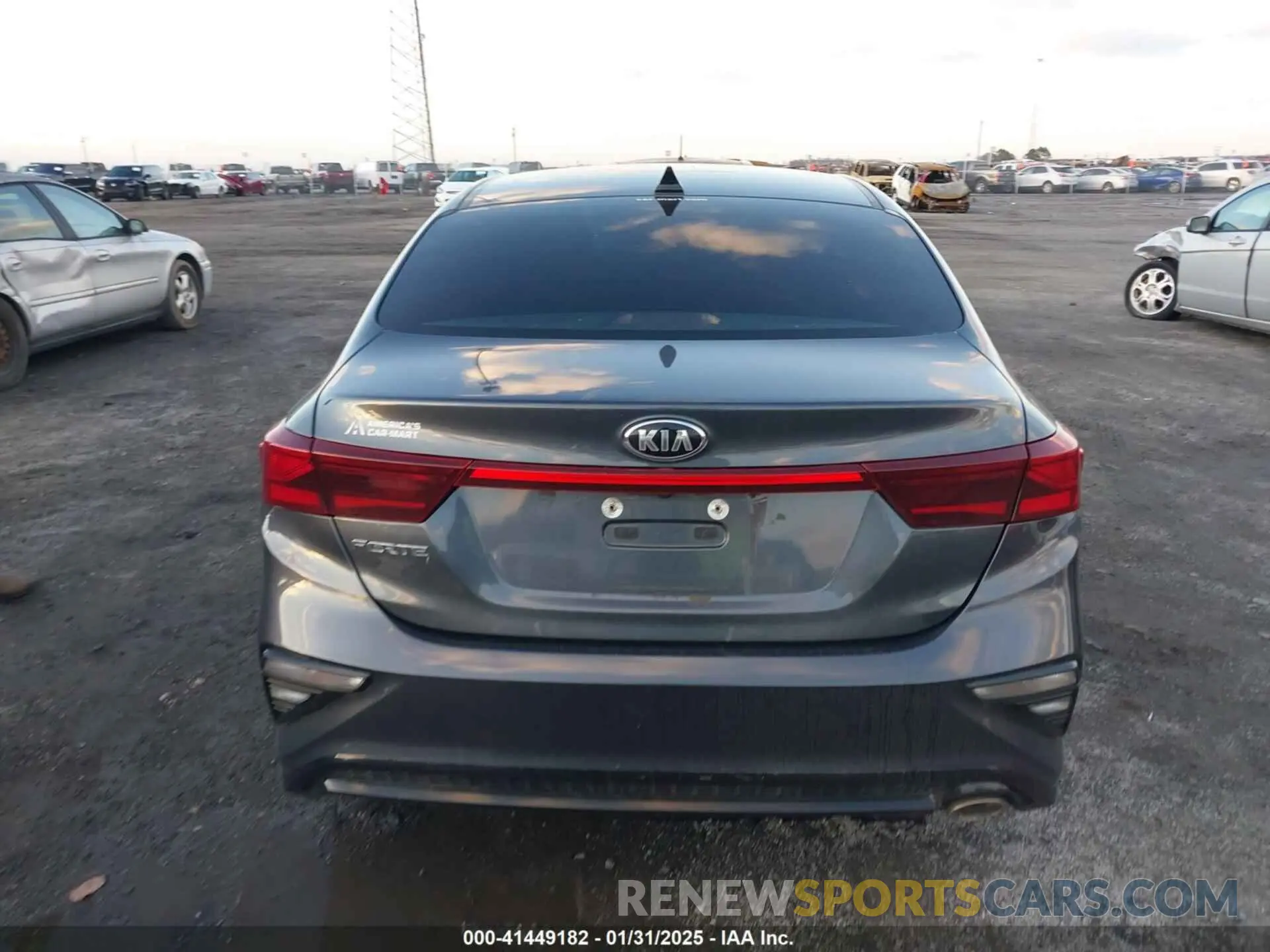 16 Photograph of a damaged car 3KPF24AD6ME315329 KIA FORTE 2021