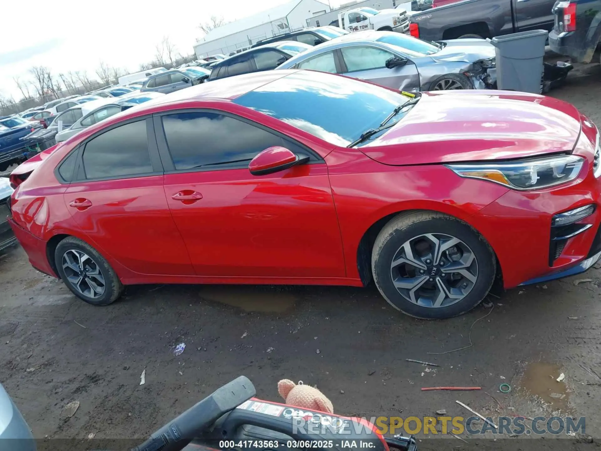 13 Photograph of a damaged car 3KPF24AD6ME324595 KIA FORTE 2021