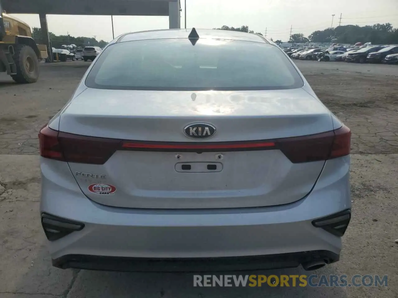 6 Photograph of a damaged car 3KPF24AD6ME346709 KIA FORTE 2021