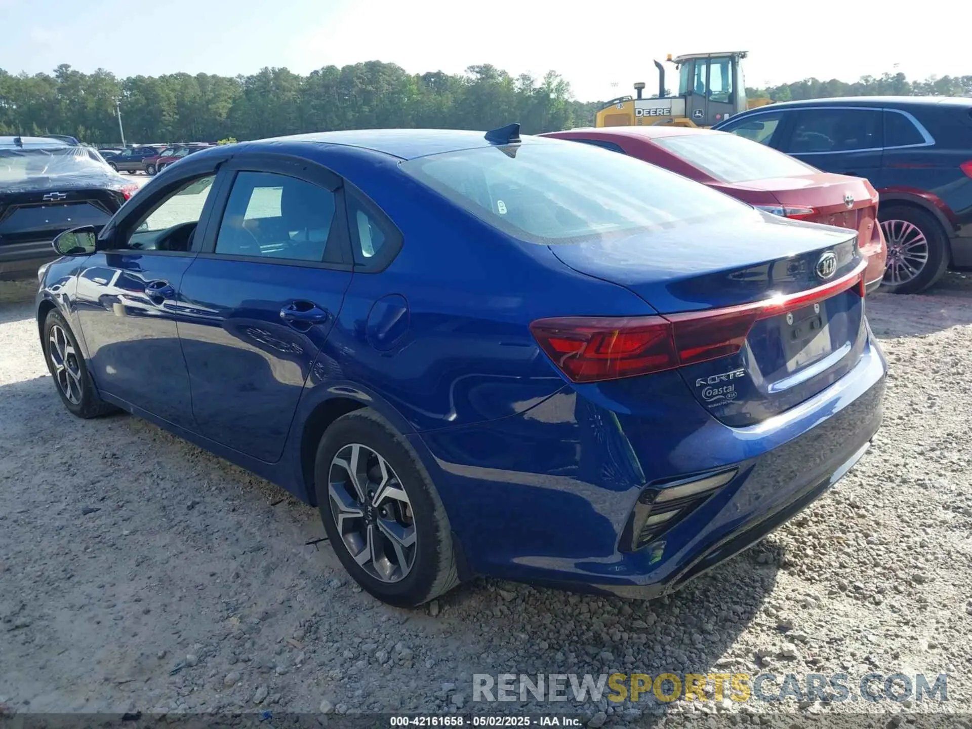 3 Photograph of a damaged car 3KPF24AD6ME359587 KIA FORTE 2021